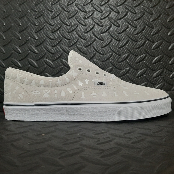 Vans Other - Vans Era "Area 66" white skate shoe size 11